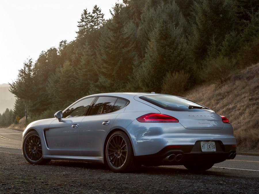  Porsche Panamera 4S 2013 года  (US) (фото 8 из 8)